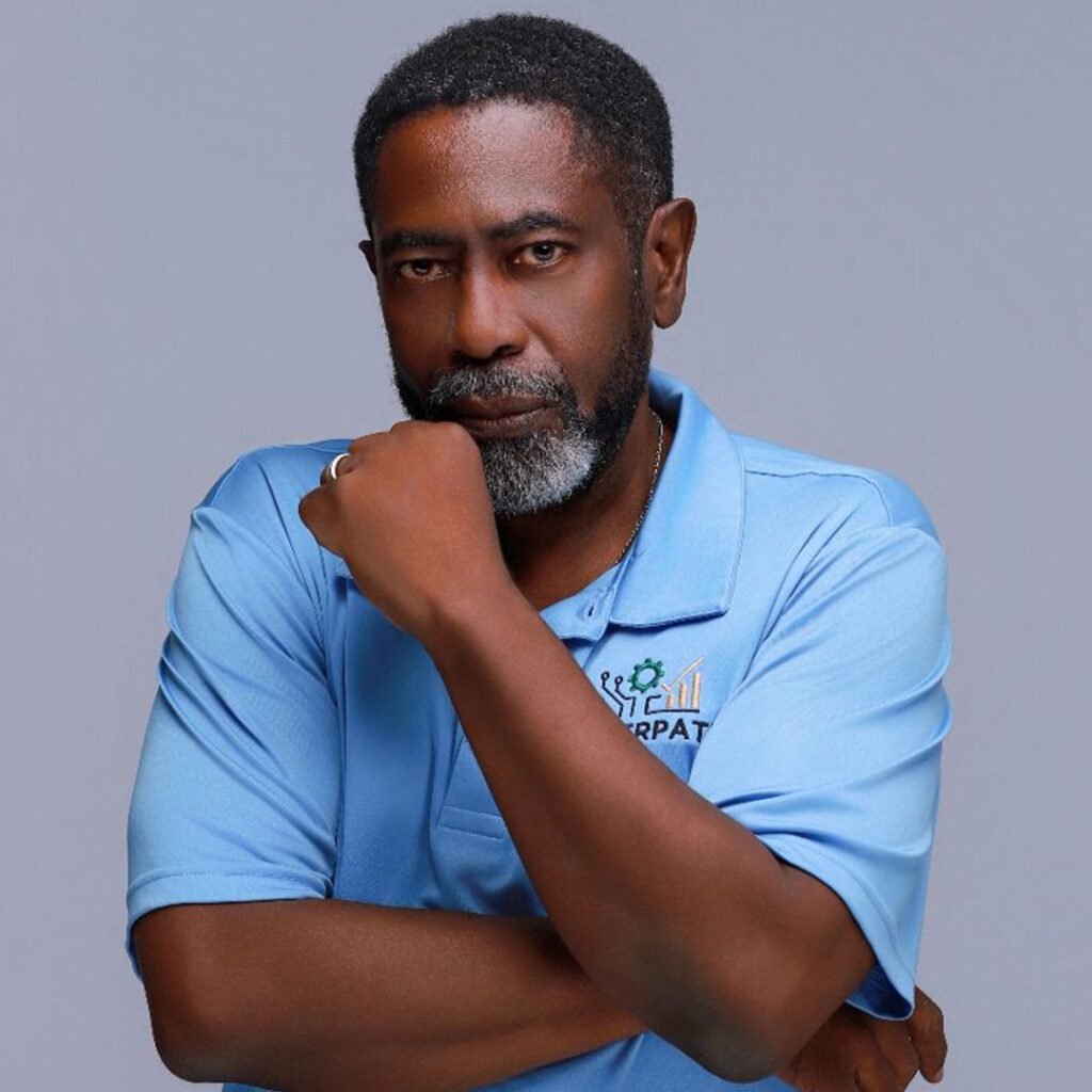 David Cover 01 - Headshots - SynerPath